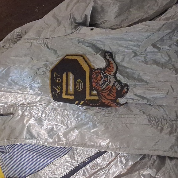Polo Ralph Lauren Tiger Silver Jacket with Yellow Hood - Picture 3 of 6